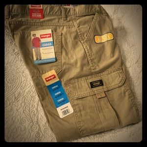 Boys Wrangler Cargo Pants Size 16Husky